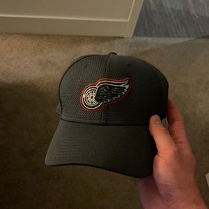 New Era 39thirty Detroit Red Wings flex fit hat